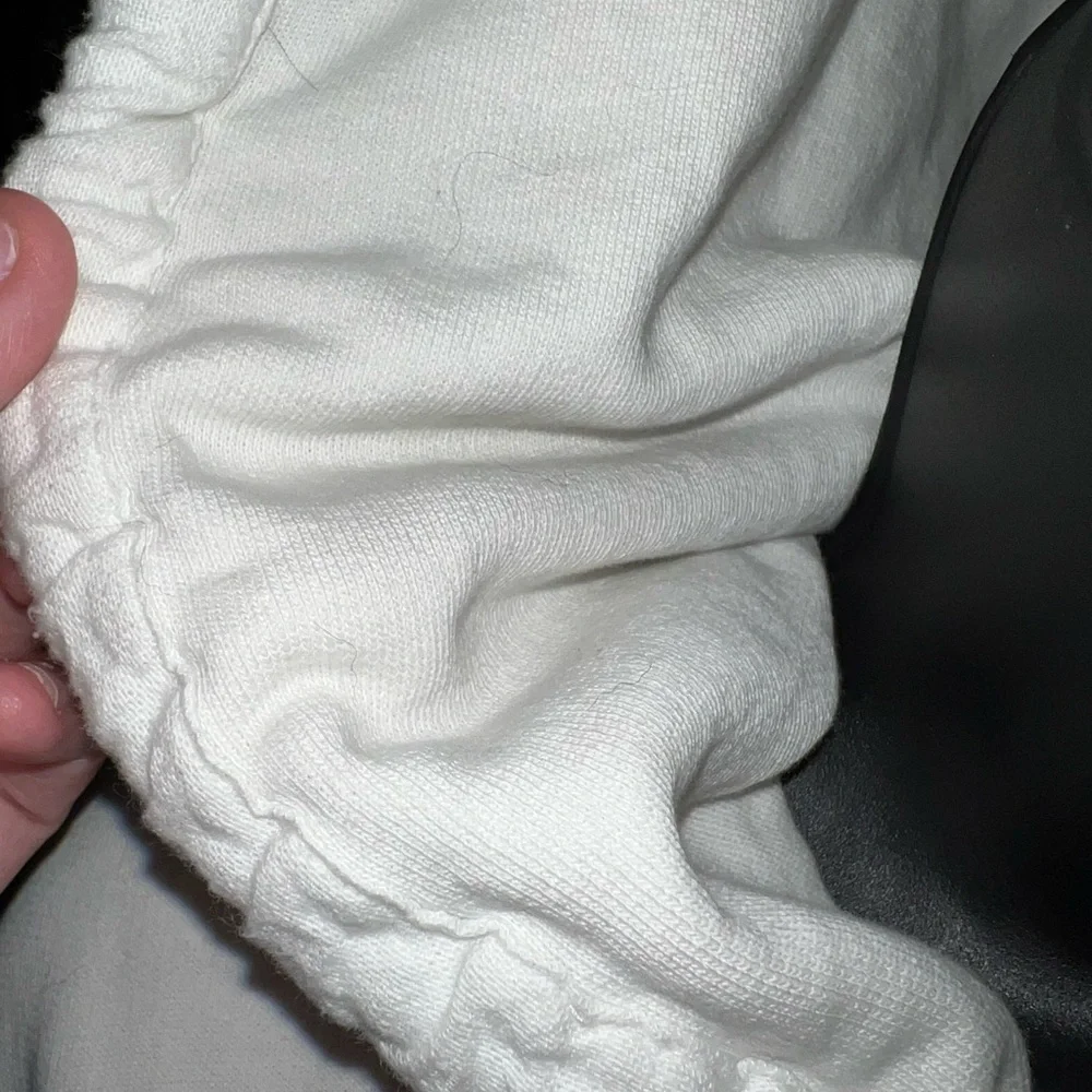 Hollister Full Zip Cropped Eyelet Hood Hoodie - Picture 4 of 11